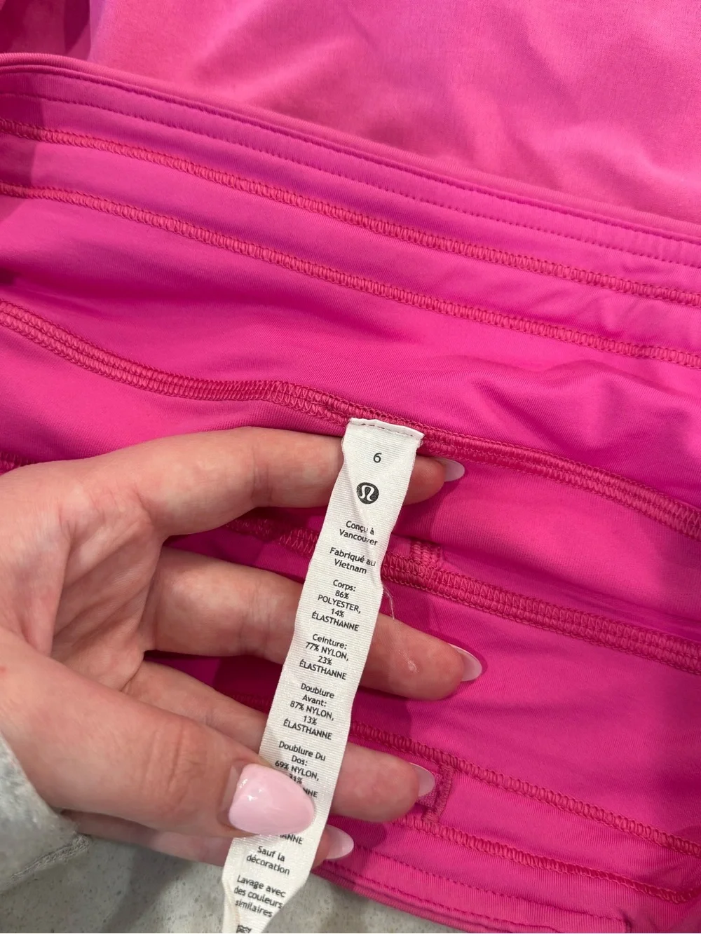 Lululemon Women’s Active skirt in hot Pink size 6